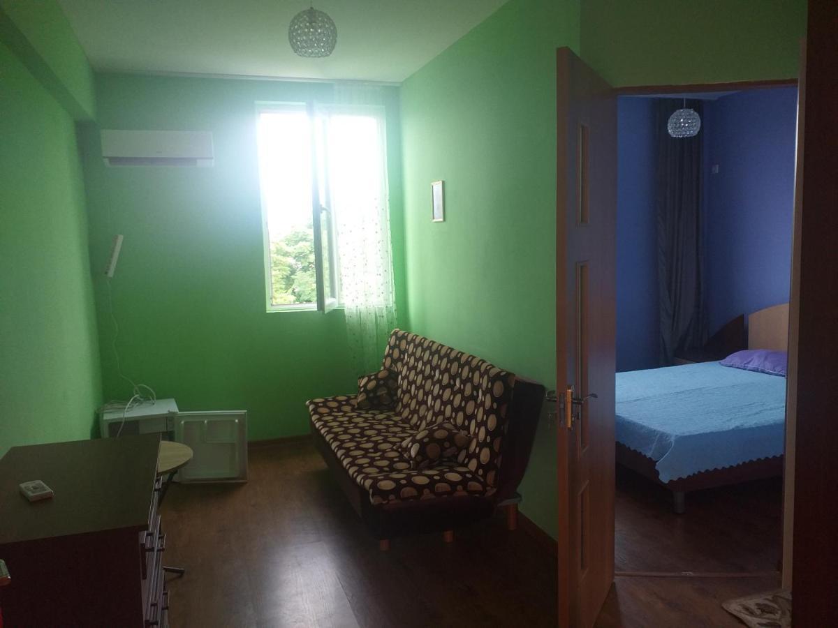 Lily Pearls Inn Kobuleti Exterior photo