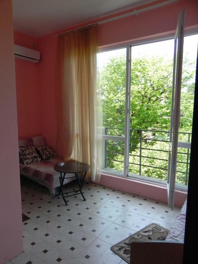 Lily Pearls Inn Kobuleti Exterior photo